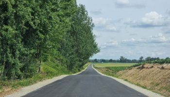 gmina Dobroszyce - DOBRZEŃ droga dojazdowa do grunt&oacute;w rolnych